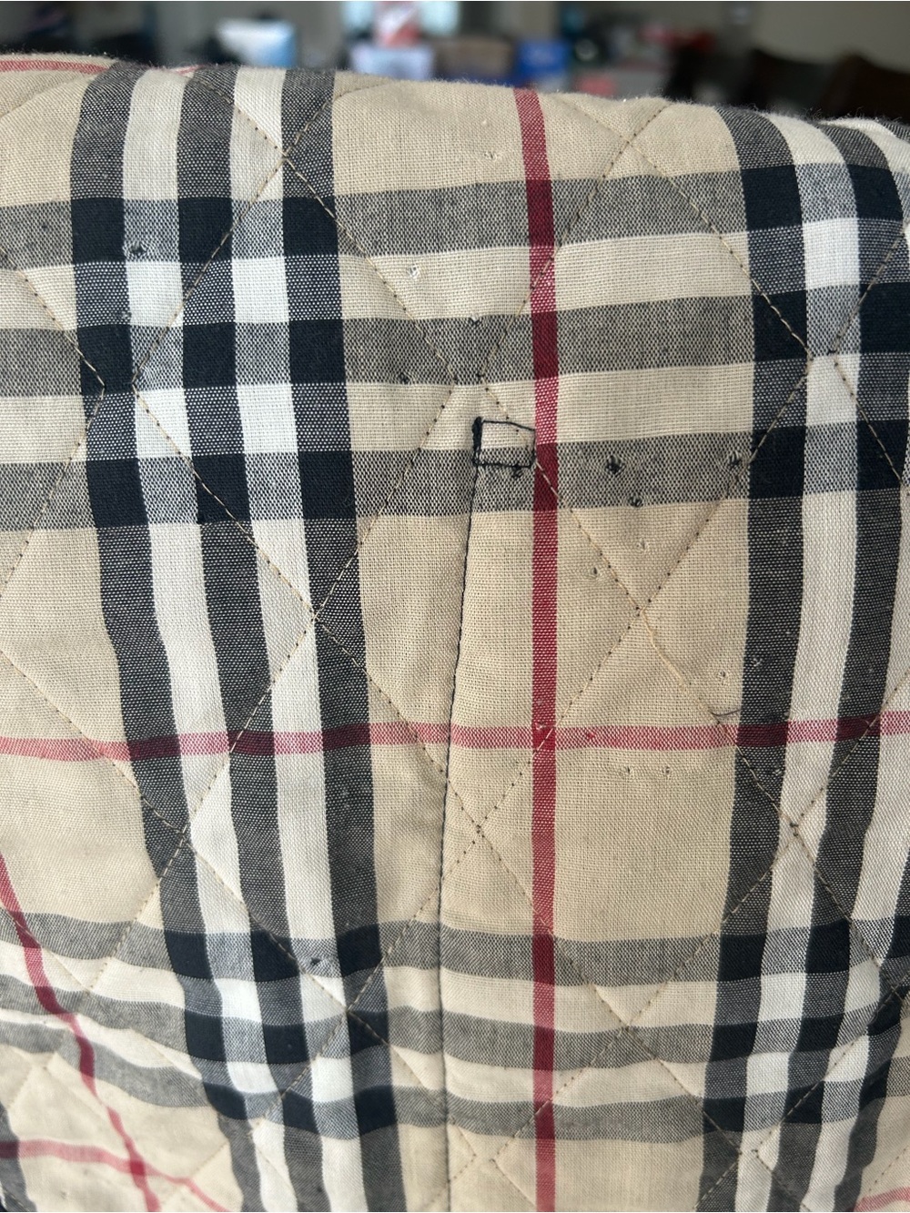 Burberry Black Quilted Utility Jacket with Signature Check Lining - Picture 8 of 8